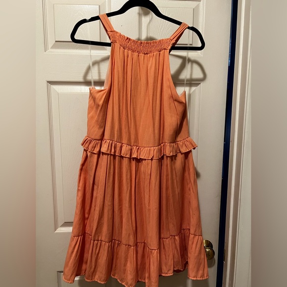 Dress - Picture 2 of 4